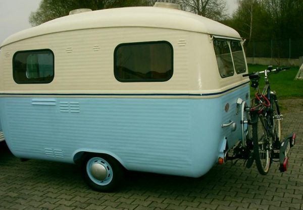 oldtimer-wohnwagen