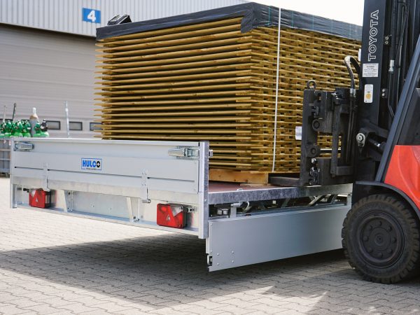 Pritschenanhänger ALU 2600 kg gebremst Tandem MEDAX-2 2600. 335x183x30cm – Bild 5