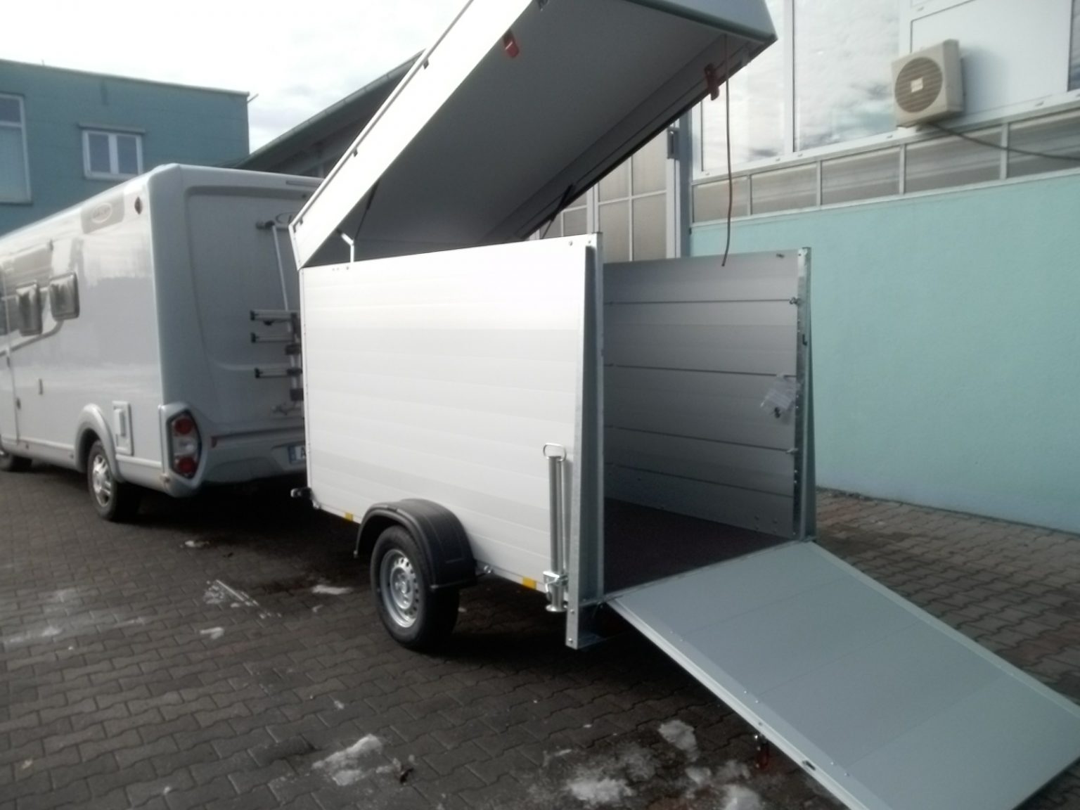 Luxus Anhnger 750 Kg Gebremst Fotos
