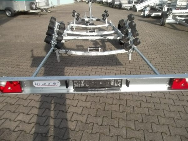Bootsanhänger Stahl  2000 kg – Bild 5