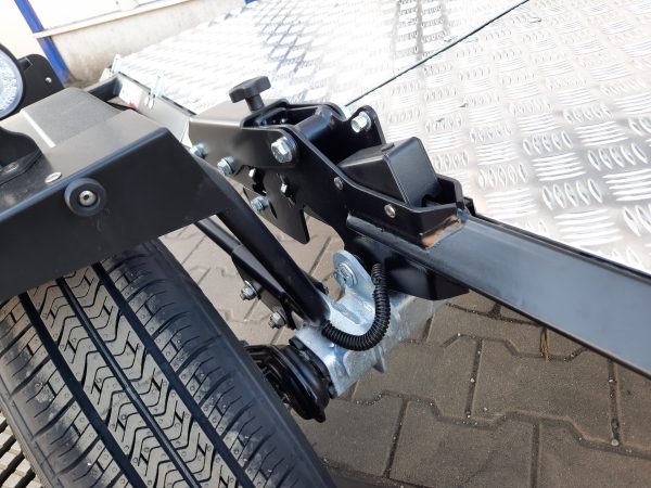 Motorradanhänger 750kg absenkbar und zum Zusammenklappen ungebremst - 100 KM/H – Bild 6
