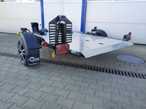 Motorradanhänger 750kg absenkbar und zum Zusammenklappen ungebremst - 100 KM/H – Bild 12